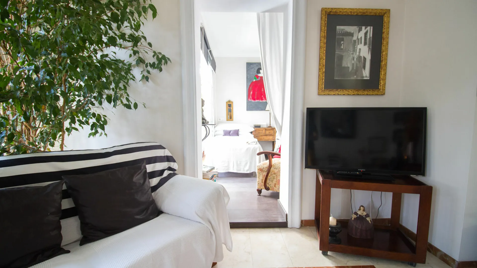 Apartment Casas De Campos - Quiet But Central Malaga