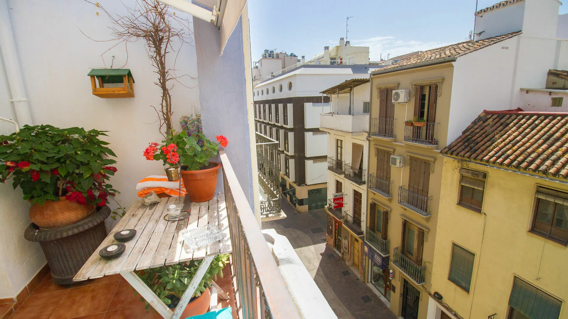Apartment Casas De Campos - Quiet But Central Malaga Spain
