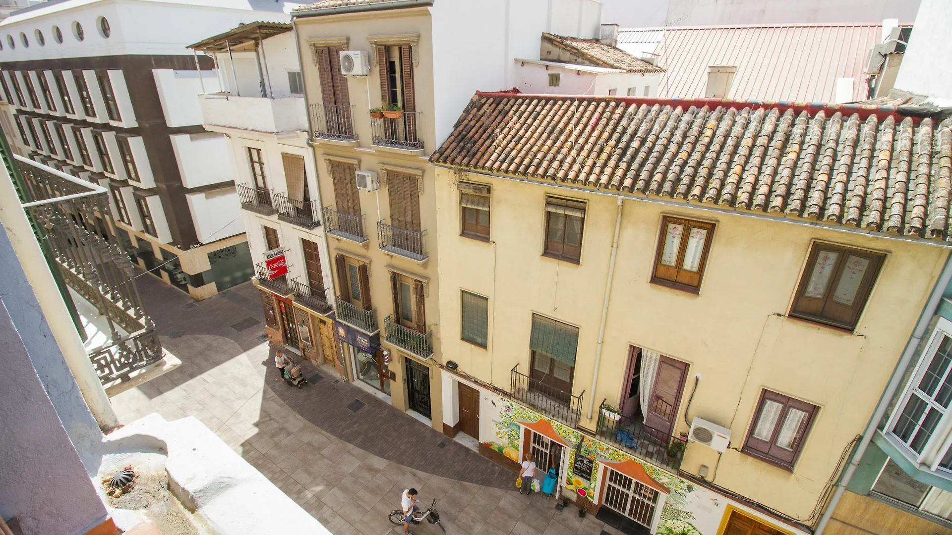 Casas De Campos - Quiet But Central Malaga Apartment