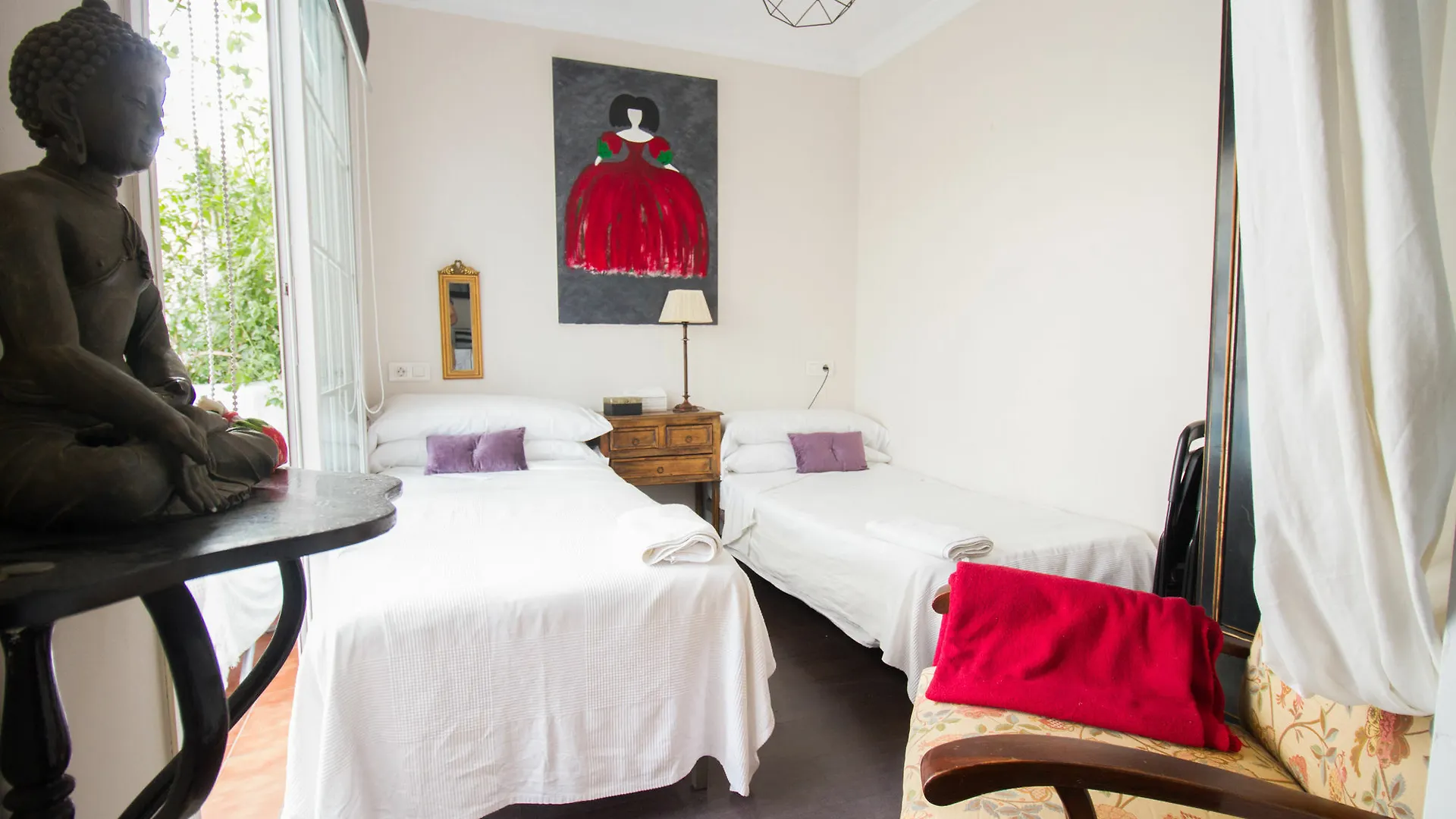 Casas De Campos - Quiet But Central Malaga Apartment